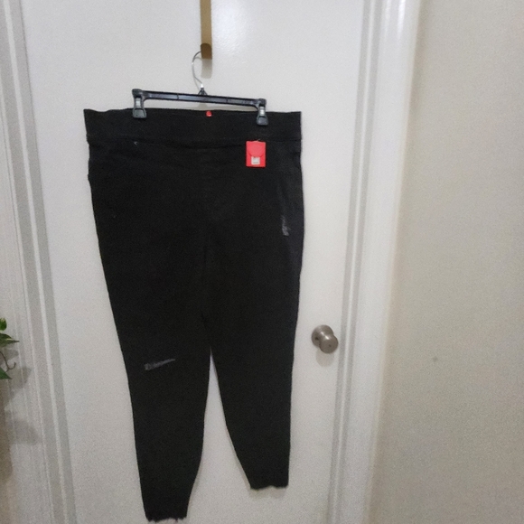 Spanx  black vintage distress  denim leggings/ jeggings pull on 3xl new - Picture 13 of 13
